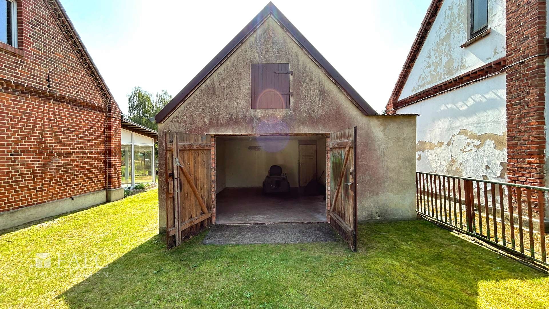 Garage I